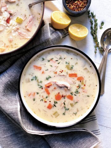 Greek Lemon Chicken Soup - Kotopoulo Soupa Avgolemono - The Greek Foodie