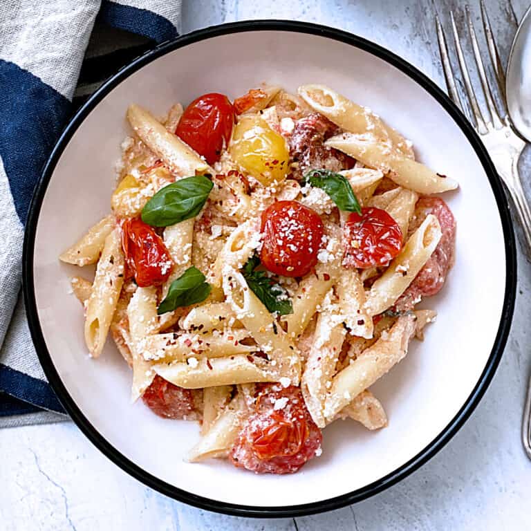 Baked Feta and Tomato Pasta The Greek Foodie