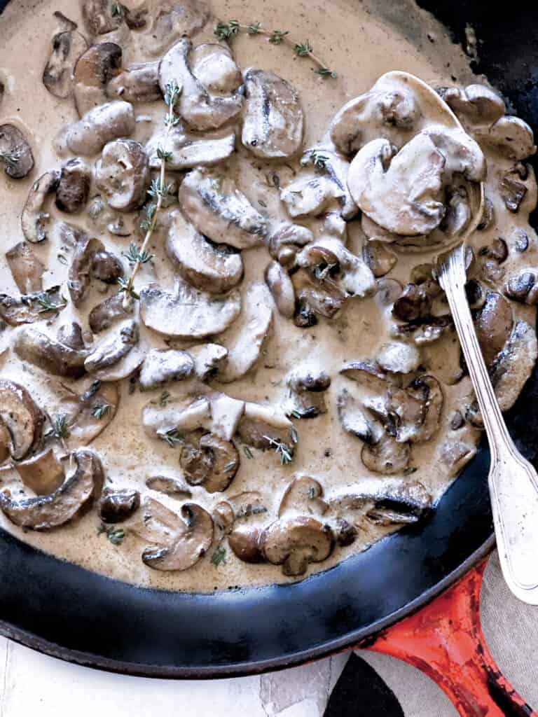 Creamy Mushroom Sauce - The Greek Foodie