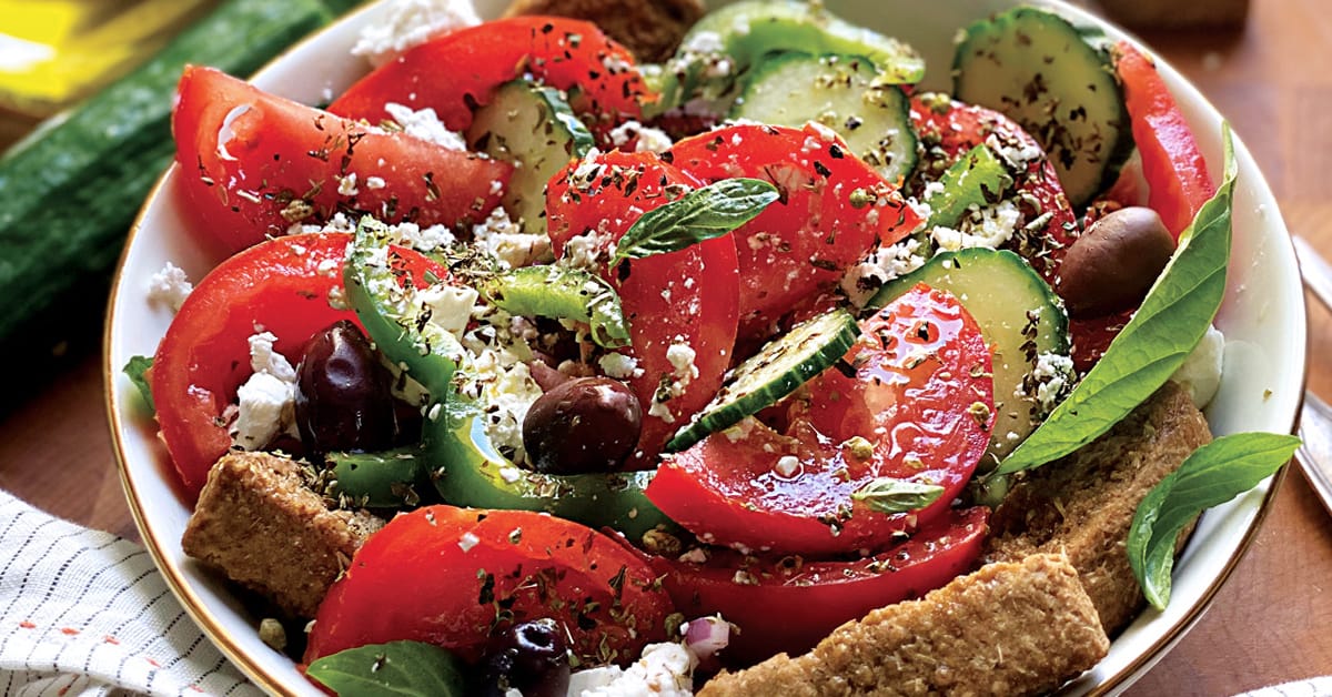 Greek Tomato Salad – Horiatiki Salata