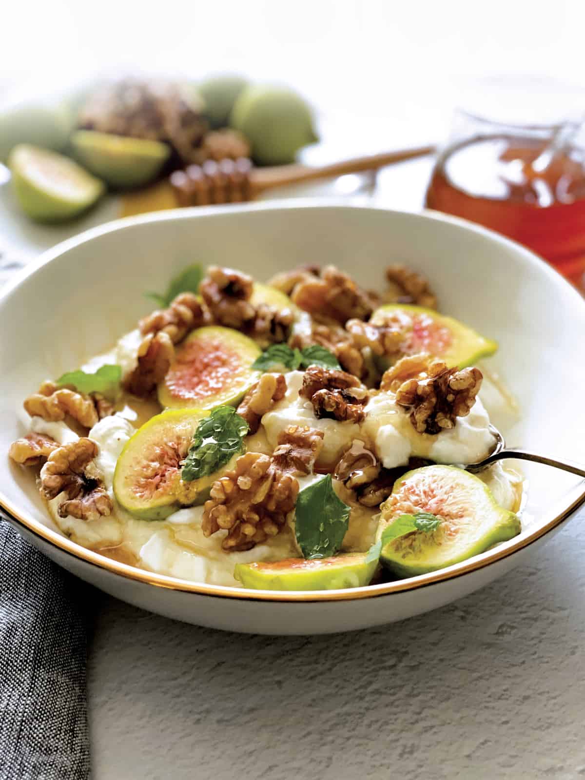 Greek Yogurt With Honey, Figs, Walnuts, And Mint - The Greek Foodie