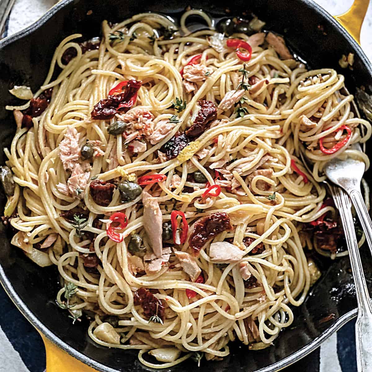 Mediterranean Tuna Spaghetti