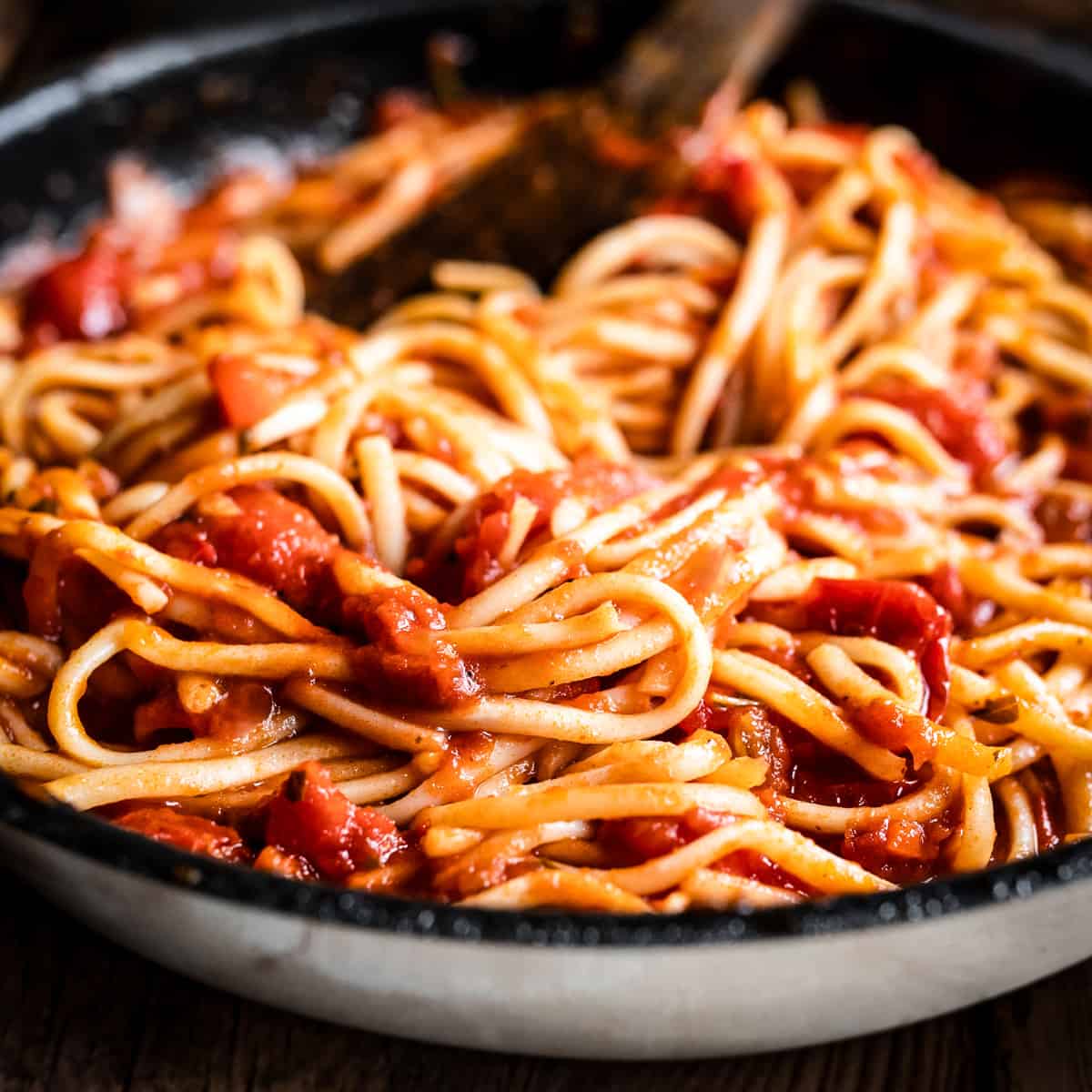 Tomato Garlic Spaghetti