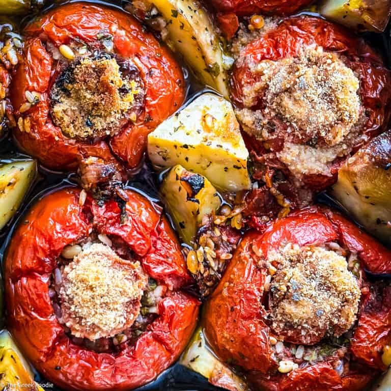 Greek stuffed tomatoes with potatoes